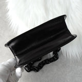 プラダ レザー がま口 プラスチックチェーン ミニハンドバッグ ブラック - NEWSED