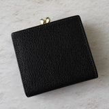 ヴィヴィアン ウエストウッド オーブ レザー がま口 二つ折り財布 ブラック - NEWSED