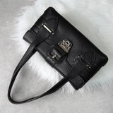 サルバトーレ フェラガモ レザー ガンチーニ ショルダーバッグ トートバッグ 肩掛け ブラック - NEWSED