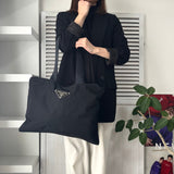 プラダ ポコノ テスート ナイロン トートバッグ トライアングルロゴ ブラック - NEWSED