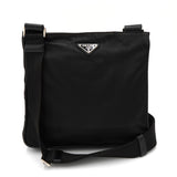 プラダ ポコノ テスート ナイロン 三角プレート ショルダーバッグ ブラック - NEWSED