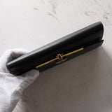 サルバトーレ フェラガモ ガンチーニ レザー 長財布 ブラック パスケース付き 箱付き - NEWSED