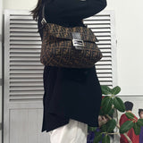 フェンディ マンマバケット ズッカ キャンバス / レザー ワンショルダーバッグ ブラウン - NEWSED