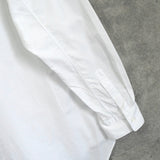 プレイ コム デ ギャルソン ハートロゴ 長袖シャツ ホワイト / ブラック - NEWSED