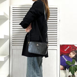 ヴィヴィアン ウエストウッド オーブ エナメル レザー ショルダーバッグ ブラック - NEWSED