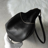 プラダ ポコノ テスート ナイロン レザー ワンショルダーバッグ 三角プレート トライアングルロゴ ブラック - NEWSED