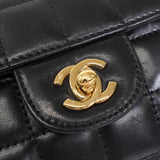 シャネル チョコバー ココマーク ターンロック チェーン セミショルダーバッグ ブラック - NEWSED