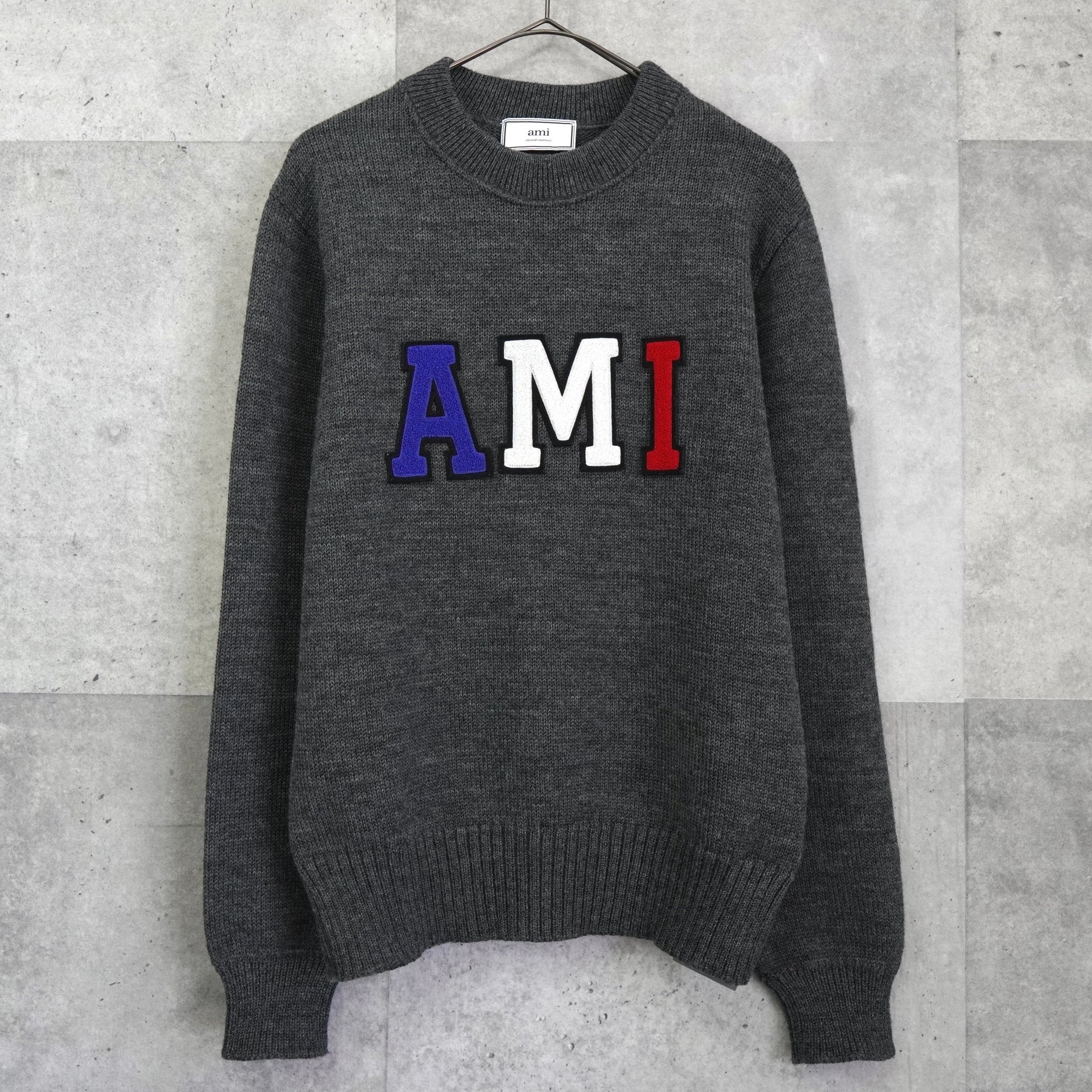 アミパリ アミ パリス トリコロールロゴ ニット グレー | ブランド古着