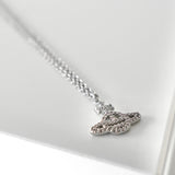 ヴィヴィアン・ウエストウッド オーブロゴ シルバー ラインストーン ネックレス 箱付き - NEWSED