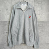 プレイ コム デ ギャルソン ハートロゴ ジップアップ スウェット グレー - NEWSED