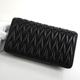 ミュウミュウ マテラッセ レザー ビジュー チェーン ウォレット ショルダーバッグ ブラック - NEWSED