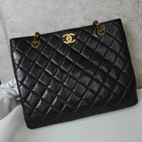 シャネル ココマーク ターンロック マトラッセ ラムスキン チェーン トートバッグ ブラック - NEWSED