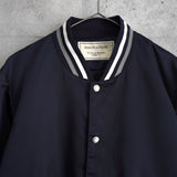 メゾン キツネ カレッジロゴ バックロゴ ワッペン スタジャン ネイビー/ホワイト - NEWSED