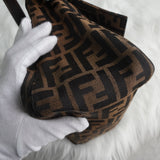 フェンディ マンマバケット ズッカ キャンバス / レザー ワンショルダーバッグ ブラウン - NEWSED