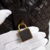 ボッテガ ヴェネタ イントレチャート レザー ミニボストンバッグ ハンドバッグ ブラウン - NEWSED