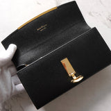 サルバトーレ フェラガモ ガンチーニ レザー 長財布 ブラック パスケース付き 箱付き - NEWSED