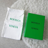 ボッテガ・ヴェネタ イントレチャート レザー 三つ折り財布 ライトブルー 箱付き - NEWSED