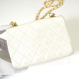 シャネル ターンロック ミニミニマトラッセ ラムスキン チェーンショルダーバッグ ホワイト - NEWSED