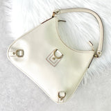 グッチ アビー レザー ワンショルダーバッグ ホワイト - NEWSED