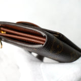 ルイ ヴィトン モノグラム ポルトフォイユ・アスリッド 長財布 ブラウン - NEWSED