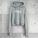 フェンディ ロゴ ショート丈 パーカー フーディー レディース グレー - NEWSED