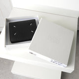 メゾン マルジェラ 四つタグ レザー 二つ折り財布 コンパクトウォレット ブラック 箱付き - NEWSED