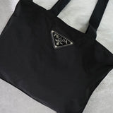 プラダ ポコノ テスート ナイロン トートバッグ トライアングルロゴ ブラック - NEWSED