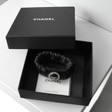 シャネル ココマーク ラインストーン レザー シュシュ ヘアゴム ブラック - NEWSED