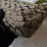 コーチ シグネチャー キャンバス ショルダーバッグ ベージュ / グリーン - NEWSED