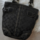 コーチ シグネチャー キャンバス ハンドバッグ ブラック - NEWSED