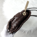 ボッテガ ヴェネタ イントレチャート レザー ショルダーバッグ ブラウン - NEWSED