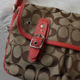 コーチ シグネチャー キャンバス ショルダーバッグ ベージュ / ピンク - NEWSED