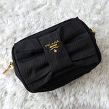 プラダ ポコノ テスート ナイロン リボン ポーチ ブラック - NEWSED