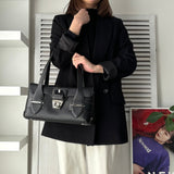 サルバトーレ フェラガモ レザー ガンチーニ ショルダーバッグ トートバッグ 肩掛け ブラック - NEWSED