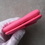 バレンシアガ ペーパーミニ ロゴ レザー コンパクトウォレット 二つ折り財布 ピンク - NEWSED
