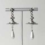 ヴィヴィアン ウエストウッド オーブ フェイクパール ラインストーン シルバー ピアス 保存袋付き - NEWSED