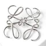 ロエベ アナグラム シルバー ブローチ 箱付き - NEWSED