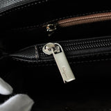 サルバトーレ フェラガモ レザー ガンチーニ ショルダーバッグ トートバッグ 肩掛け ブラック - NEWSED