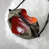 エムエムシックス メゾン マルジェラ ナイロン ジャパニーズバッグ ショルダーバッグ クロスボディ カーキ / オレンジ - NEWSED