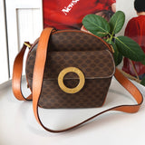 セリーヌ ヴィンテージ マカダム サークル金具 PVC/レザー ショルダーバッグ 自立型 ブラウン - NEWSED