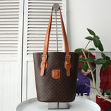 セリーヌ マカダム PVC レザー トートバッグ ブラウン - NEWSED