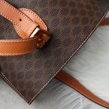 セリーヌ マカダム PVC レザー トートバッグ ブラウン - NEWSED