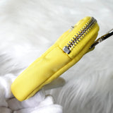 プラダ テスートナイロン / サフィアーノレザー トライアングルロゴ Re - Edition 2005 2WAY ショルダーバッグ ワンショルダーバッグ イエロー - NEWSED