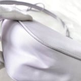 プラダ テスートナイロン / サフィアーノレザー トライアングルロゴ Re - Edition 2005 ワンショルダーバッグ ラベンダー - NEWSED