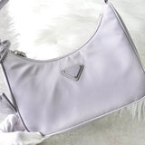 プラダ テスートナイロン / サフィアーノレザー トライアングルロゴ Re - Edition 2005 ワンショルダーバッグ ラベンダー - NEWSED