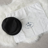 プラダ RE - NYLON ポコノ テスート ナイロン バケットハット 帽子 三角プレート トライアングルロゴ ブラック 保存袋付き - NEWSED