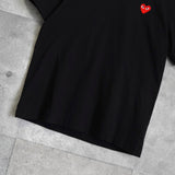 プレイ コムデギャルソン ハート ロゴ Tシャツ ブラック - NEWSED