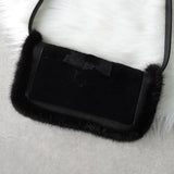 ロエベ スタッズ アナグラム ハラコレザー / ファー ショルダーバッグ ブラック