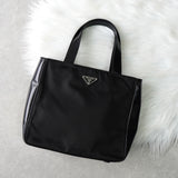 プラダ ナイロン / レザー ハンドバッグ トライアングルロゴ ブラック