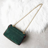 グッチ スエード / レザー バイカラー Wフラップ マリーナチェーン ショルダーバッグ グリーン / レッド - NEWSED